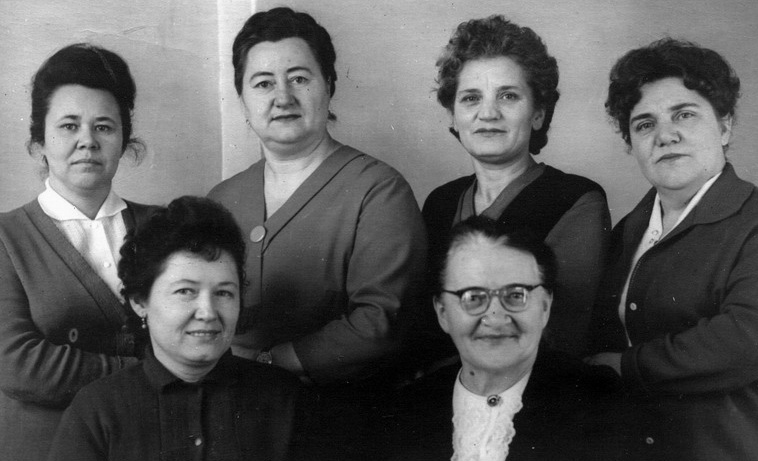 Коллектив бухгалтерии, 1976